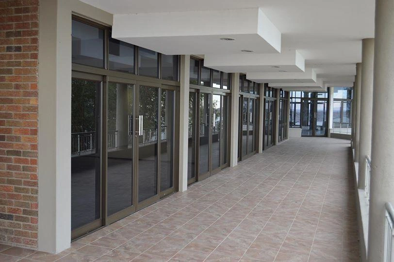 Tips Memilih Kusen Aluminium Anti Korosi untuk Rumah di Daerah Pantai