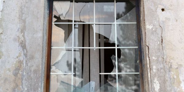 5 Faktor Kusen Aluminium Cepat Rusak dan Solusinya