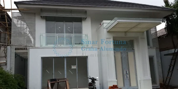 sistem pintu aluminium auto lock